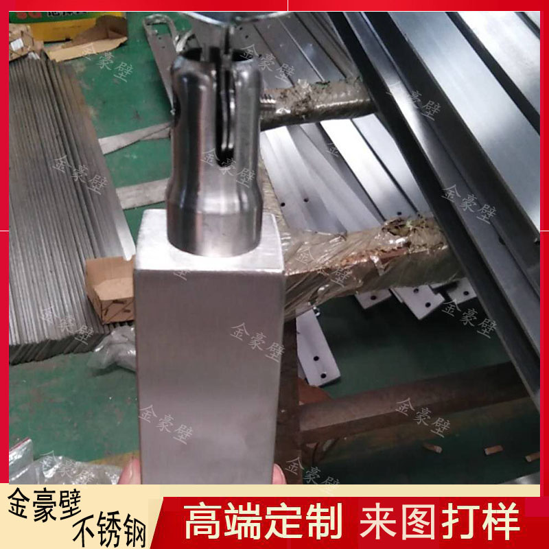 不锈钢立柱
